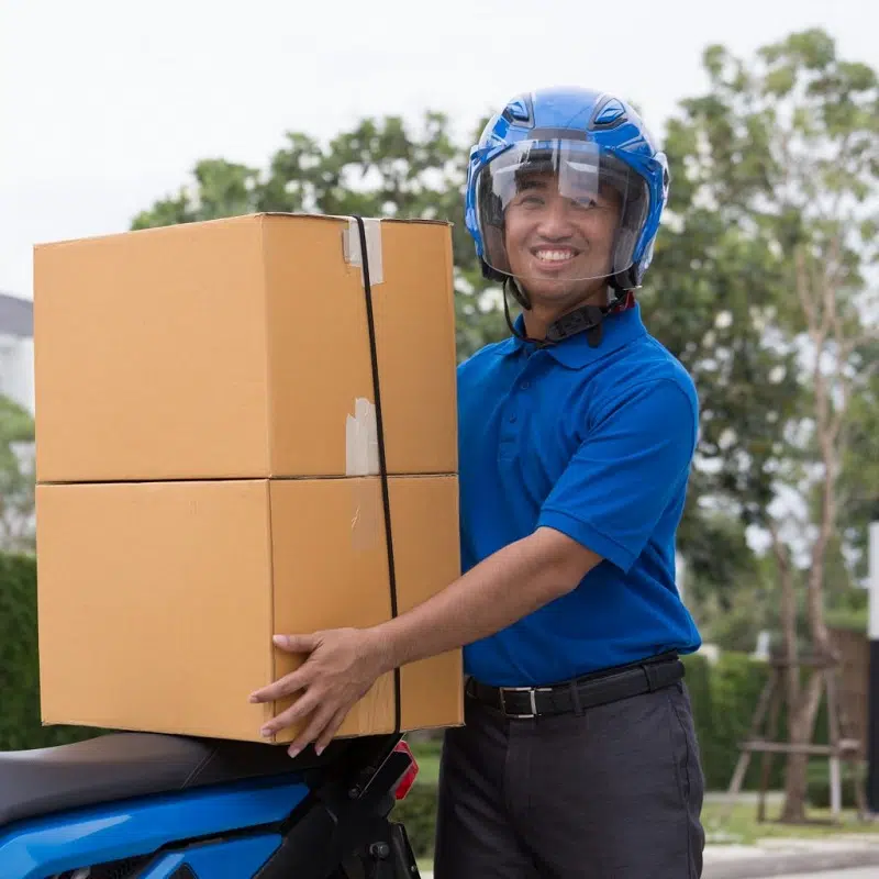 Pourquoi faire une formation en service livraison logistique